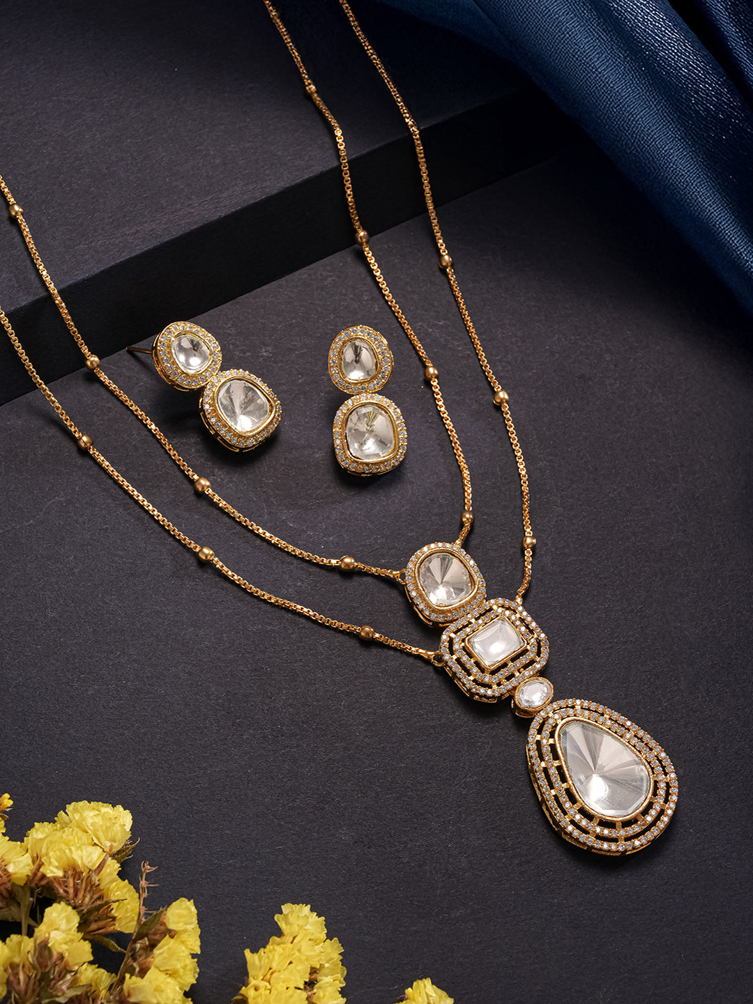 Gold Plated White Victorian  Kundan Polki  Studded Festive Minimal Pendant Chain Jewellery Set